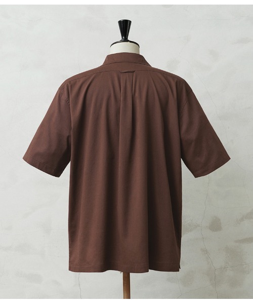 WAIPER.inc(ワイパーインク)の「コットンレーヨン オープンカラーシャツ ソリッドカラー WAIPER.inc WP1063(シャツ/ブラウス・メンズ・ブラック/ネイビー/ブラウン系その他/オレンジ/ミント/チャコールグレー・M/L/XL/XXL/S)」の7枚目の写真