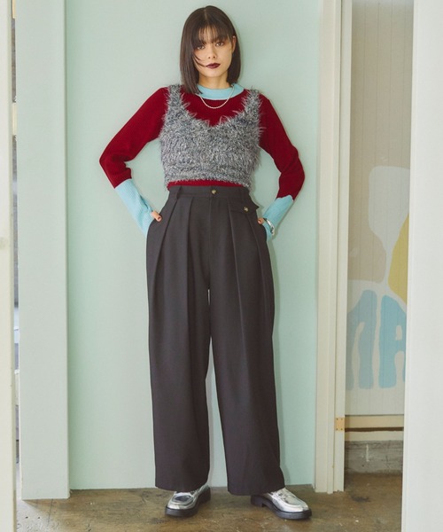 ELLEgirl（エルガール）の「ラメフェザーニットビスチェ【ELLEgirl/エル ガール】（ベスト・レディース・シルバー/ピンク/ネイビー・FREE）」の20枚目の写真