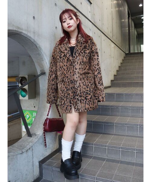 EVRIS(エヴリス)の「シャギーオーバーサイズジャケット(テーラードジャケット・レディース・その他1/グレー/レッド・FREE)」の19枚目の写真