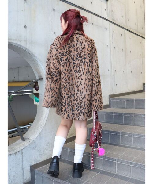 EVRIS(エヴリス)の「シャギーオーバーサイズジャケット(テーラードジャケット・レディース・その他1/グレー/レッド・FREE)」の20枚目の写真