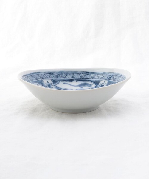 212 KITCHEN STORE(トゥワントゥキッチンストア)の「江戸っ子恐竜 水竜 楕円小鉢(食器・レディース・その他・00)」の3枚目の写真