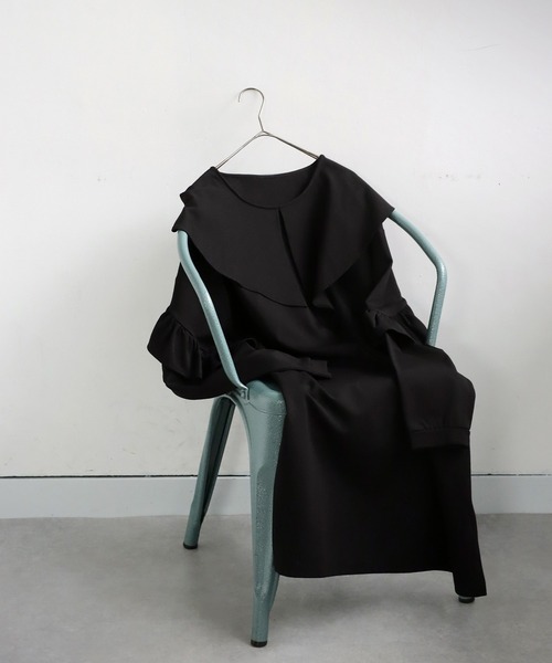 antiqua(アンティカ)の「フリルポンチワンピース(ワンピース・レディース・ブラック・ONESIZE)」の11枚目の写真