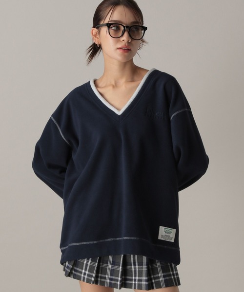 DISCUS（ディスカス）の「【2024FW】DISCUSＶネックフリースプルオーバー（スウェット・レディース・ナチュラル/ネイビー・FREE）」の2枚目の写真