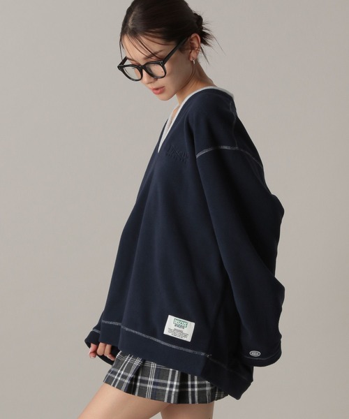 DISCUS（ディスカス）の「【2024FW】DISCUSＶネックフリースプルオーバー（スウェット・レディース・ナチュラル/ネイビー・FREE）」の6枚目の写真