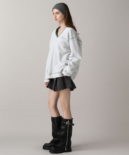 DISCUS（ディスカス）の「【2024FW】DISCUSＶネックフリースプルオーバー（スウェット・レディース・ナチュラル/ネイビー・FREE）」の8枚目の写真