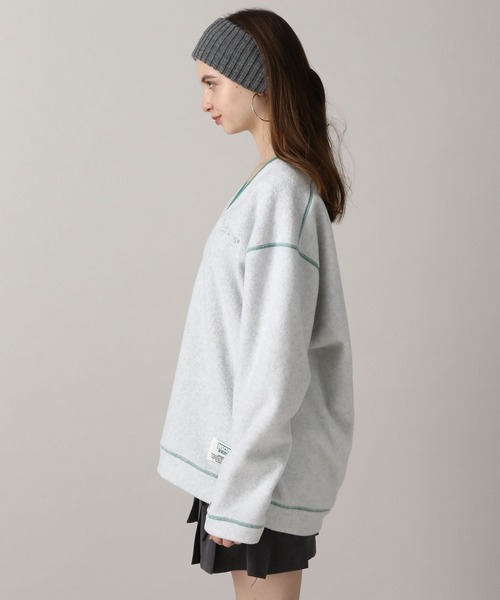 DISCUS（ディスカス）の「【2024FW】DISCUSＶネックフリースプルオーバー（スウェット・レディース・ナチュラル/ネイビー・FREE）」の13枚目の写真