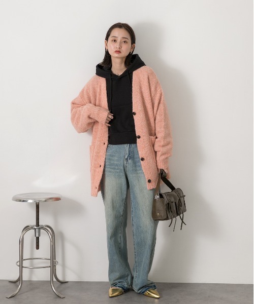 ad thie(アドティエ)の「ポケット付き 裏毛ショートフーディー(パーカー・レディース・チャコール/アイボリー/ブラック/ブルー/杢グレー/レッド/ブラウン・FREE)」の16枚目の写真