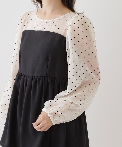 couture brooch（クチュールブローチ）の「◆ハートフロッキードッキングチュニック（チュニック・レディース・ブラック系/ホワイト系3・40/38）」の22枚目の写真