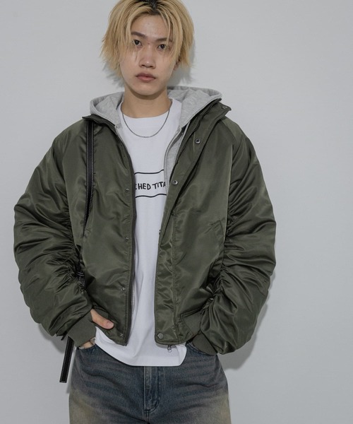 SENSE OF PLACE by URBAN RESEARCH（センスオブプレイスバイアーバンリサーチ）の「『ユニセックス』ナイロンギャザースタンドブルゾン（ナイロンジャケット・メンズ・グレー/ブラック/オリーブ・MEDIUM/LARGE）」の14枚目の写真