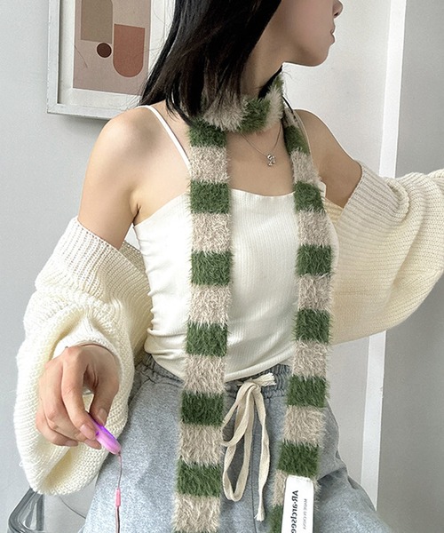 Chiina（チーナ）の「Chiina/マルチボーダーシャギー スリムマフラー