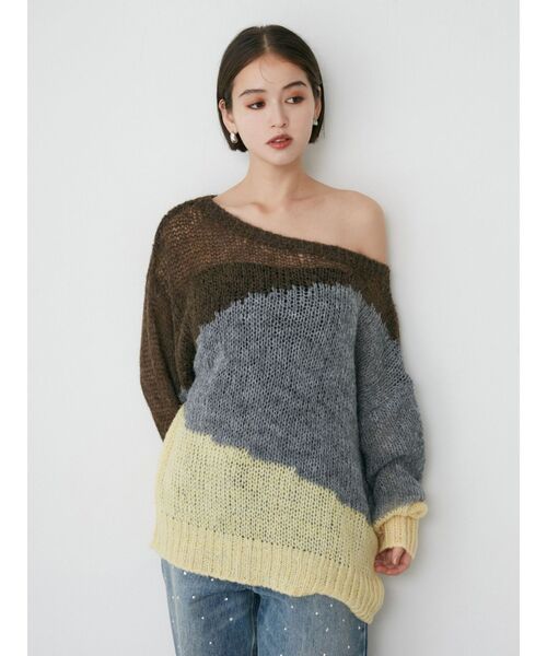 MURUA（ムルーア）の「ブロックシアーニット【WEB限定】（ニット/セーター・レディース・グレー/ネイビー・FREE）」の9枚目の写真