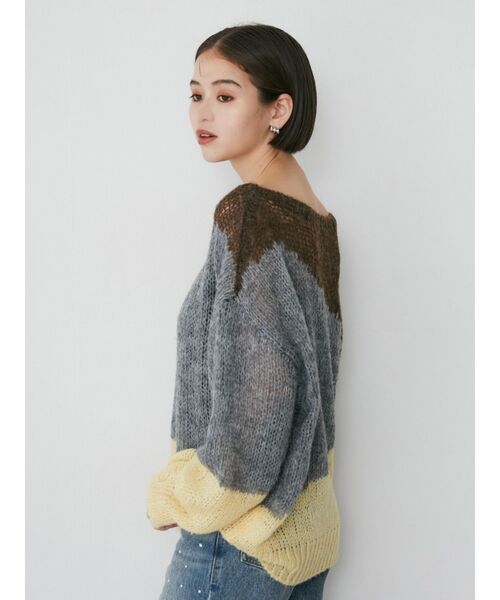 MURUA（ムルーア）の「ブロックシアーニット【WEB限定】（ニット/セーター・レディース・グレー/ネイビー・FREE）」の11枚目の写真