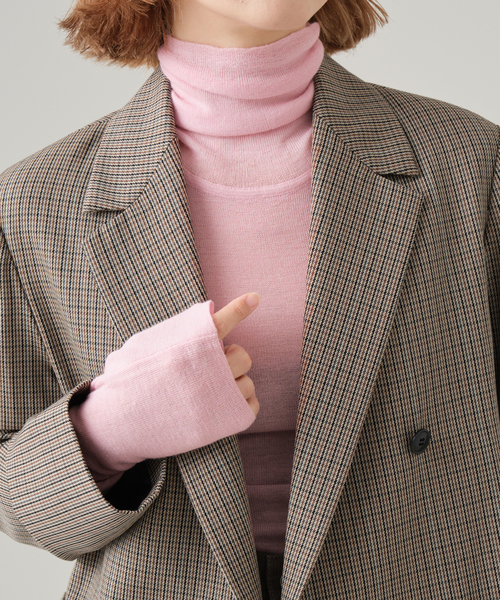 IENA LA BOUCLE(イエナラブークル)の「IENA LA BOUCLE SHERLOCK タートルネックプルオーバー(ニット/セーター・レディース・ブルー/バーガンディー/カーキ・FREE)」の3枚目の写真