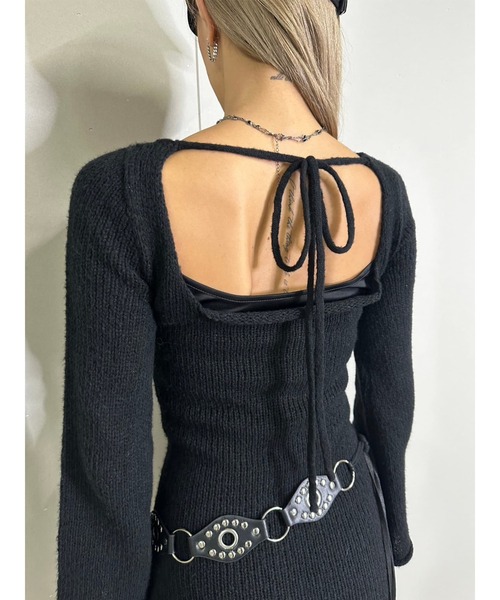 EGOIST(エゴイスト)の「バックオープンニットワンピース(ワンピース・レディース・ベージュ/グレー/ブラック・FREE)」の8枚目の写真