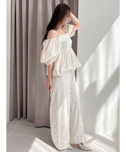 MERCURYDUO（マーキュリーデュオ）の「タフタバルーンペプラムロンパース（サロペット/オーバーオール・レディース・アイボリー/ブラック/グレー・SMALL/MEDIUM）」の5枚目の写真