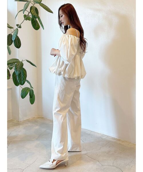 MERCURYDUO（マーキュリーデュオ）の「タフタバルーンペプラムロンパース（サロペット/オーバーオール・レディース・アイボリー/ブラック/グレー・SMALL/MEDIUM）」の11枚目の写真