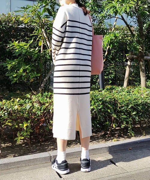 Q(キュー)の「ハイネックIラインニットワンピース(ワンピース・レディース・ホワイト系その他/ブラック・MEDIUM)」の10枚目の写真