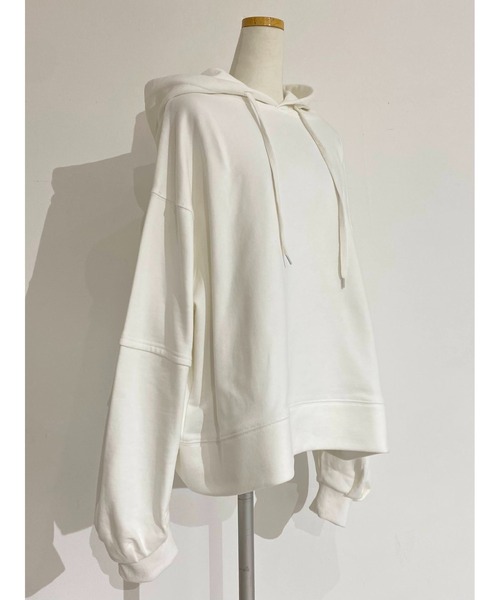 ulu(ウル)の「Arm switching sweat hoody(パーカー・レディース・グレー/ホワイト・FREE)」の6枚目の写真