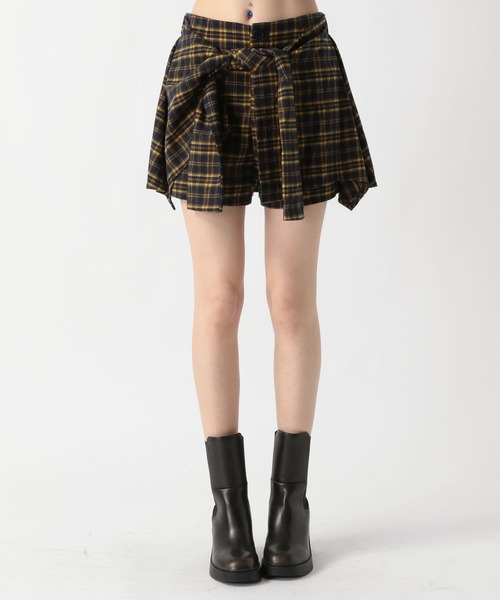 FOREVER 21（フォーエバー トゥエンティーワン）の「【2025SS】腰巻風チェックミニスカートパンツ（その他パンツ・レディース・イエロー/ネイビー・FREE）」の18枚目の写真