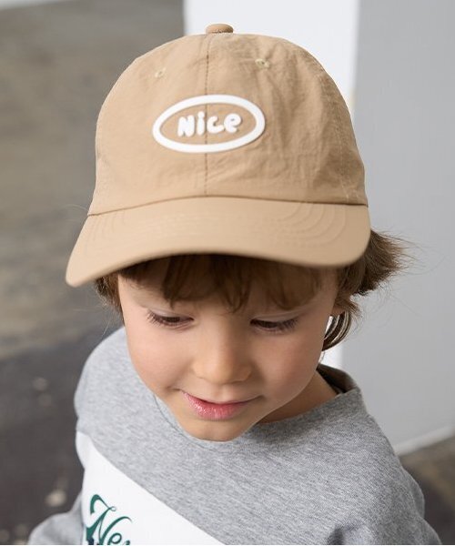 b・ROOM(ビールーム)の「Niceプリントキャップ(キャップ・キッズ・ベージュ/ラベンダー/ブラック/ブルーグリーン/ブルー/オフホワイト・F)」の3枚目の写真