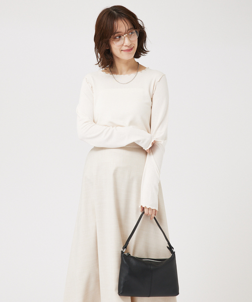 abahouse mavie（アバハウスマヴィ）の「スパークナイロンクルーネックプルオーバー/春服（Tシャツ/カットソー・レディース・ブラック/サックスブルー/アイボリー/ホワイト・フリー）」の19枚目の写真