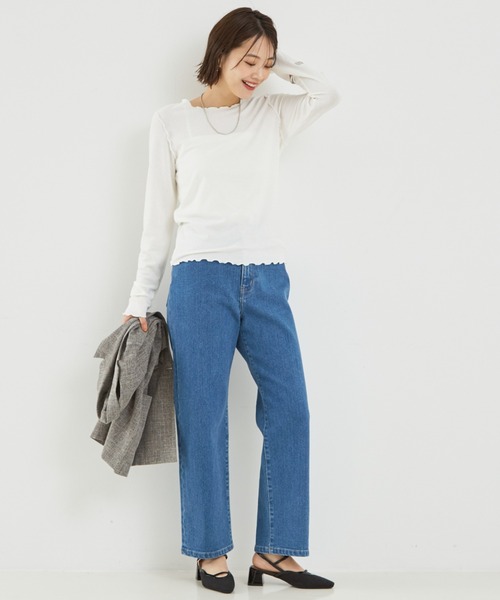 abahouse mavie（アバハウスマヴィ）の「スパークナイロンクルーネックプルオーバー/春服（Tシャツ/カットソー・レディース・ブラック/サックスブルー/アイボリー/ホワイト・フリー）」の5枚目の写真