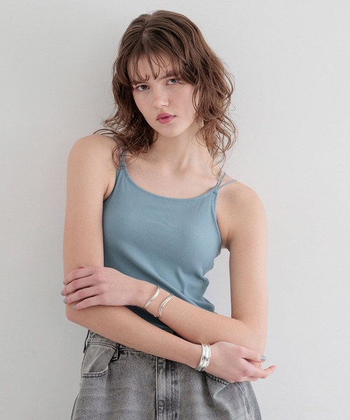 bijorie（ビジュリィ）の「【bijorie】カップ付きバッククロスキャミ／NEW BASIC 25SS（キャミソール・レディース・カーキ/ブラック/サックスブルー/オフホワイト・MEDIUM/LG/LARGE）」の20枚目の写真