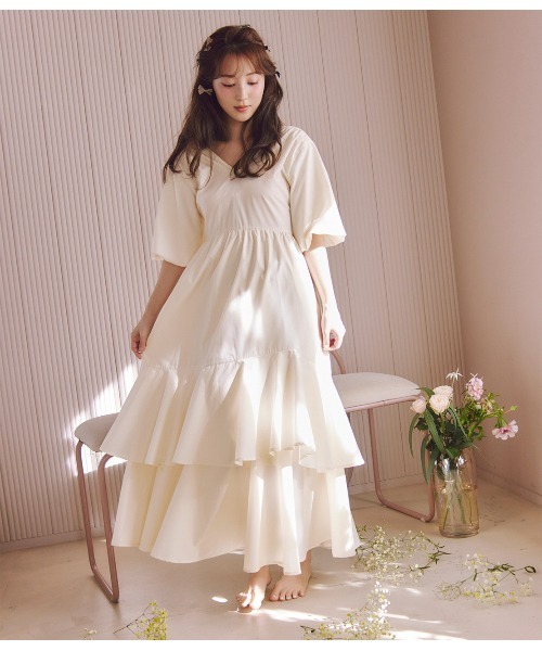 PEACH JOHN(ピーチジョン)の「バックリボンイレヘムワンピ(ワンピース・レディース・ベージュ/ミント/アイボリー・ONE SIZE)」の5枚目の写真