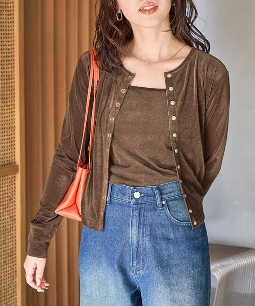 FREAK'S STORE（フリークスストア）の「限定展開　シアー ベロア ボタン カーディガン (セット対応)（カーディガン/ボレロ・レディース・ブラック/ブラウン/ブルー/ナチュラル・ﾌﾘ-）」の2枚目の写真