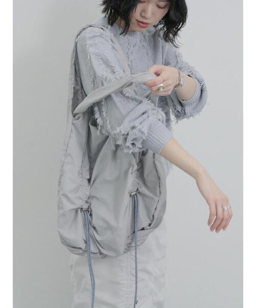 Samansa Mos2 blue（サマンサモスモスブルー）の「ドロストバルーントートバッグ（ハンドバッグ・レディース・ブラック/ライトベージュ/グレー・F）」の9枚目の写真