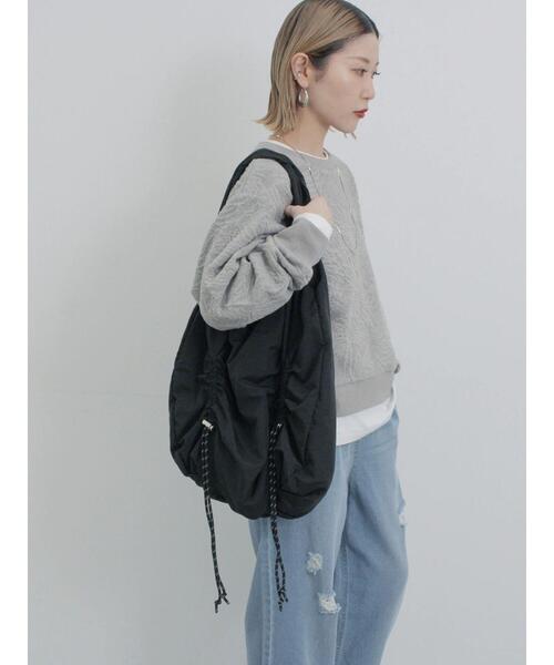 Samansa Mos2 blue（サマンサモスモスブルー）の「ドロストバルーントートバッグ（ハンドバッグ・レディース・ブラック/ライトベージュ/グレー・F）」の18枚目の写真