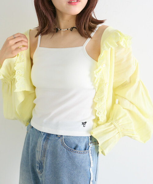 w closet(ダブルクローゼット)の「【カップ付】刺繍キャミ(キャミソール・レディース・オフホワイト/ブラック・FREE)」の3枚目の写真