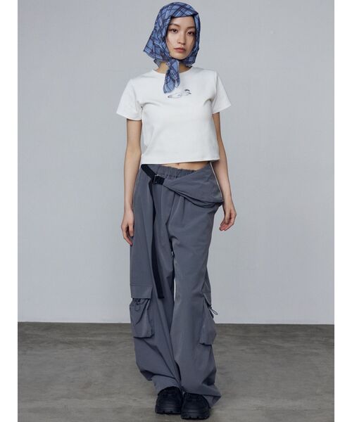 EMODA(エモダ)の「ナイロンドッキングパンツ(その他パンツ・レディース・ブラック/グレー/ホワイト・FREE)」の5枚目の写真