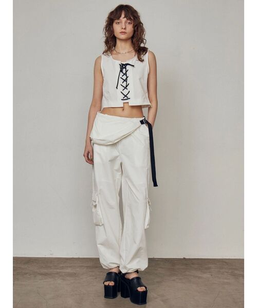 EMODA(エモダ)の「ナイロンドッキングパンツ(その他パンツ・レディース・ブラック/グレー/ホワイト・FREE)」の15枚目の写真