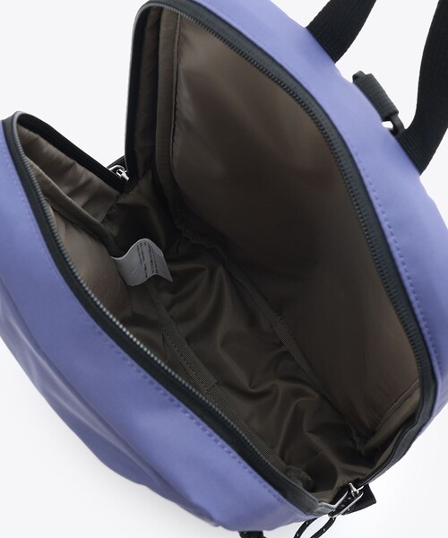 Columbia（コロンビア）の「撥水 Columbia／クープマイル スリングバッグ 7L／コロンビア（ショルダーバッグ・レディース・レッド/グリーン/ブラック/パープル・ONE SIZE）」の9枚目の写真