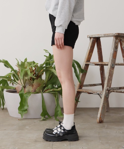 ROOPTOKYO(ループトウキョウ)の「ハイウエストショートパンツ(その他パンツ・レディース・ブラック・FREE)」の2枚目の写真