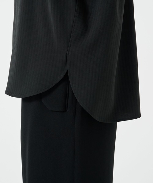 STUDIOUS(ステュディオス)の「CORD STRIPE SHIRTS(シャツ/ブラウス・メンズ・ライトベージュ/ブラック・2/1)」の3枚目の写真