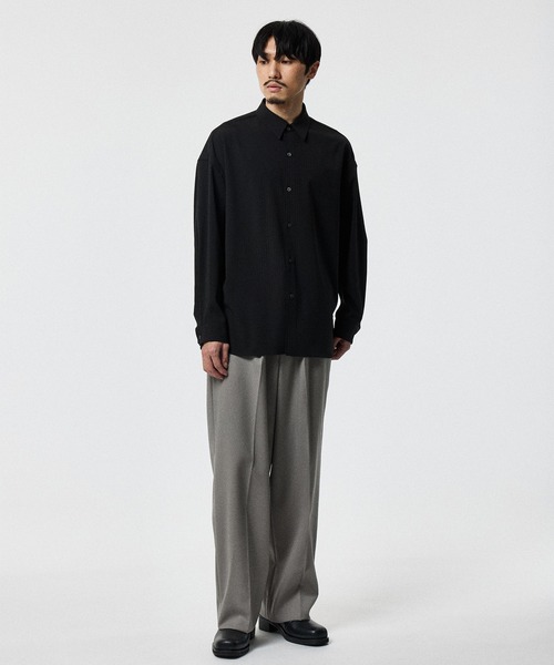 STUDIOUS(ステュディオス)の「CORD STRIPE SHIRTS(シャツ/ブラウス・メンズ・ライトベージュ/ブラック・2/1)」の10枚目の写真