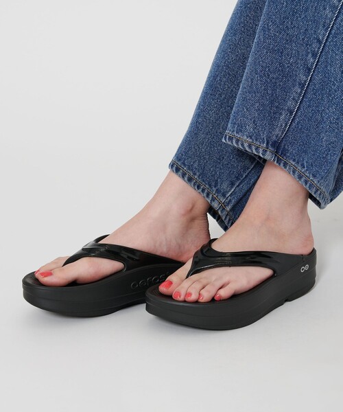 beauty&youth OOFOS サンダル　ブラック　23センチ OOFOS＞OOriginal サンダル （サンダル）｜BEAUTY&YOUTH UNITED