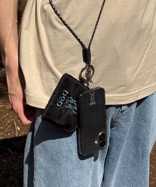 DOD（ディーオーディー）の「【DOD別注】トビダセキラゴッツ（スマホグッズ・レディース・ブラック/グレー・ONE SIZE）」の18枚目の写真