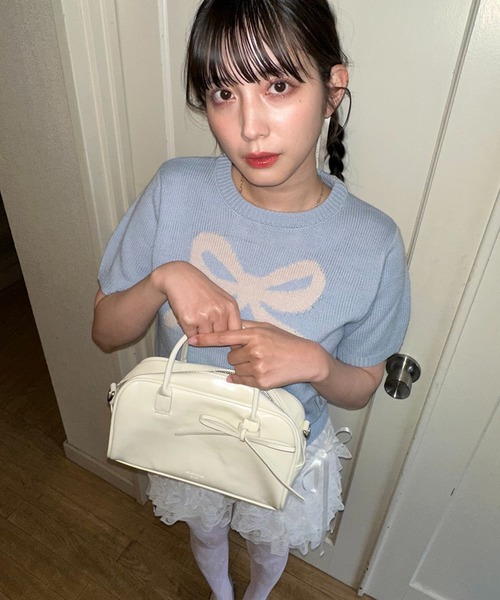 AS KNOW AS plus（アズノゥアズプラス）の「◇フェイクレザー 2WAY リボンミニボストンバッグ（ボストンバッグ・レディース・ブラウン/レッド/アイボリー/ブラック/シルバー/ベージュ系その他・FREE）」の14枚目の写真