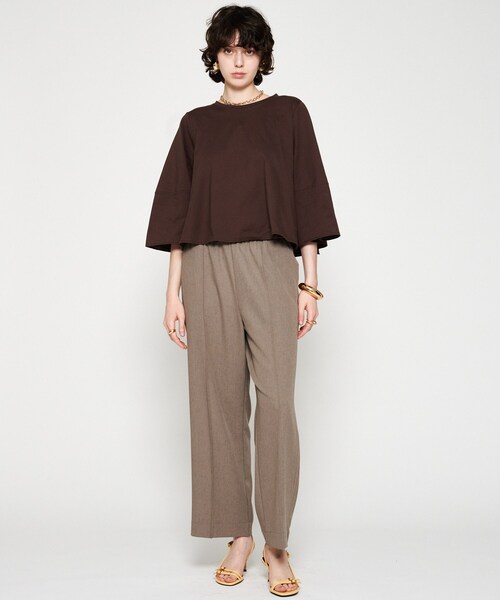 cloenc（クロエンス）の「【マシンウォッシュ】フレアTシャツ（Tシャツ/カットソー・レディース・ブラック/ホワイト/ピンク/ブラウン系その他・02）」の13枚目の写真