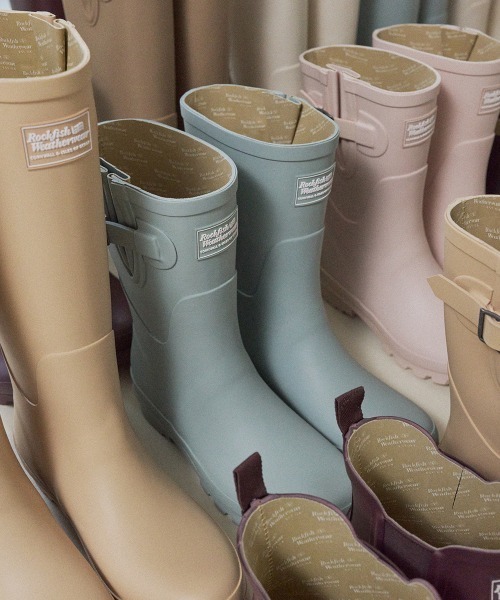 ROCKFISH WEATHERWEAR（ロックフィッシュウェザーウェア）の「ORIGINAL MATT SHORT RAINBOOTS（レインシューズ・レディース・ベージュ/ブラック/イエロー/ブラウン/バーガンディー/アイボリー/ピンク/グレー・24.0cm/23.0cm/25.0cm/24.5cm/23.5cm）」の17枚目の写真