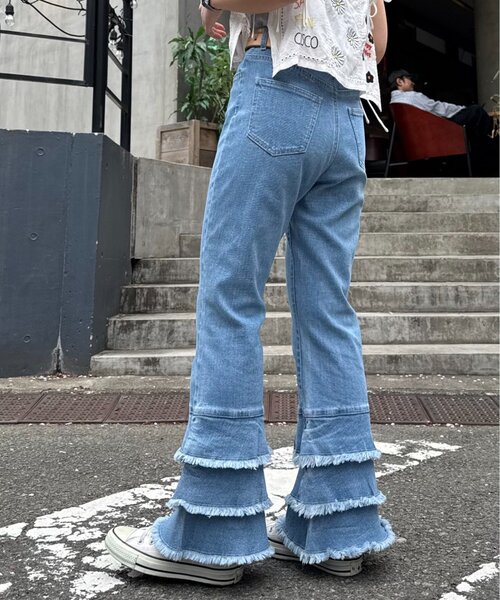 フリル フレア フリンジ デニムパンツ 個性的 GRAPEFRUIT MOON フリンジデザイン フレア デニムパンツ - 古着屋