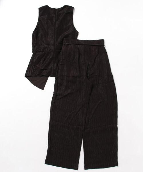 SUWDEE(スーディー)の「sleeveless tops pants set up(セットアップ・レディース・アイボリー/ブラック・FREE)」の3枚目の写真
