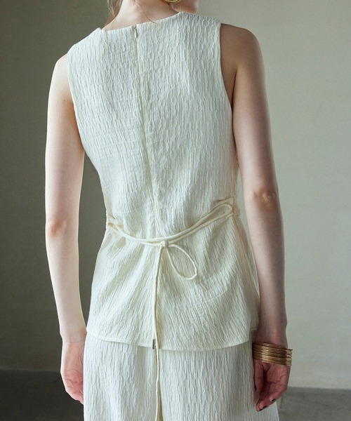 SUWDEE(スーディー)の「sleeveless tops pants set up(セットアップ・レディース・アイボリー/ブラック・FREE)」の11枚目の写真
