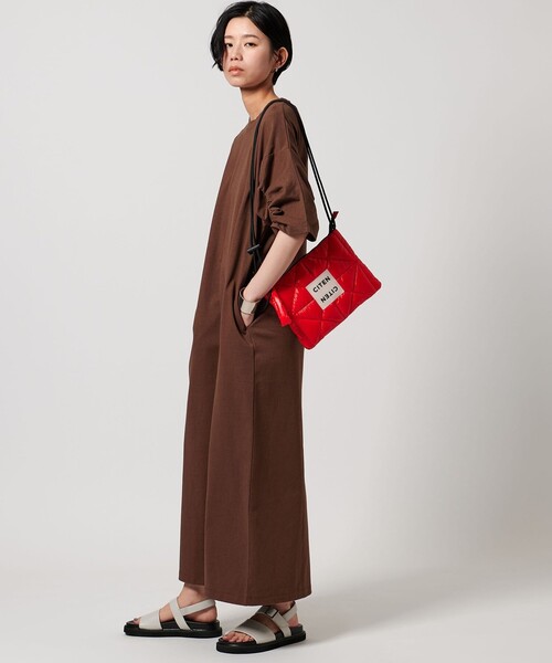 CITEN（シテン）の「【WEB限定】＜CITEN＞CITENパデッドサコッシュカラバリ（ショルダーバッグ・レディース・パープル/オレンジ/イエロー/ピンク/レッド/ホワイト/コバルトブルー/ケリーグリーン・FREE）」の12枚目の写真