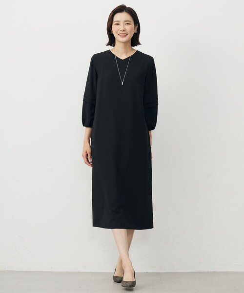 J.PRESS(ジェイプレス)の「【洗える・吸水速乾・接触冷感・セットアップ対応】Light ジョーゼット ワンピース(ワンピース・レディース・ネイビー系/ベージュ系/ブラック系・9/11)」の5枚目の写真