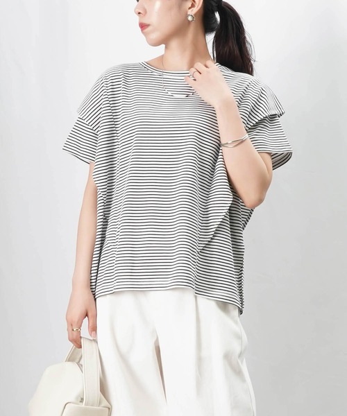 LUCA/LADY LUCK LUCA(ルカ/レディラックルカ)の「LC/LLL サイドフリルT(Tシャツ/カットソー・レディース・ブラック/オフホワイト/ブルー・FREE)」の4枚目の写真