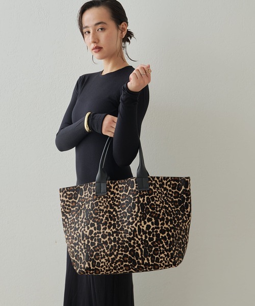 IACUCCI イアクッチ　オペラ　2way ブラック トートバッグ IACUCCI イアクッチ オペラ 2way ブラック トートバッグ IACUCCI